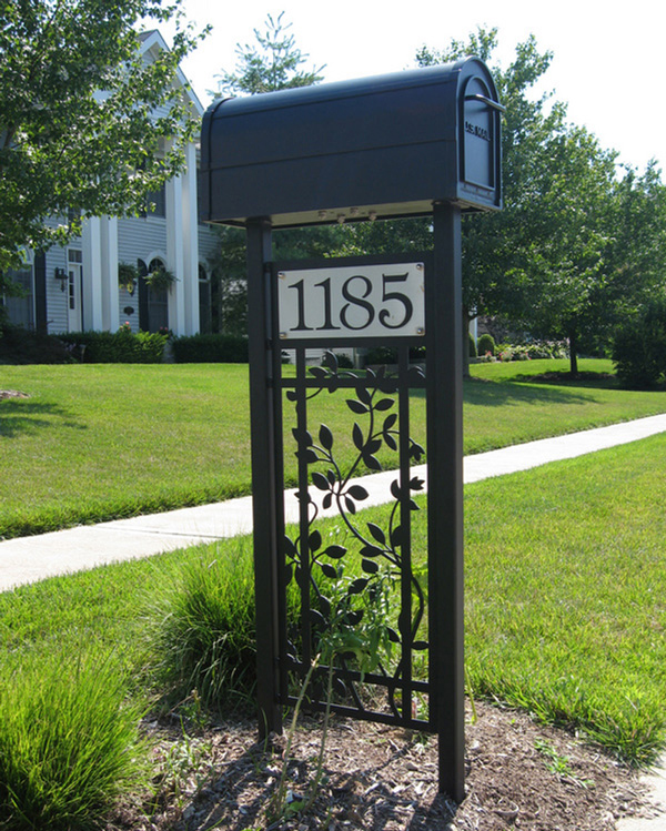 Clematis Mailbox Stand by Trellis Art Designs